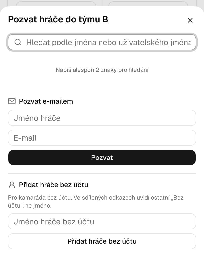 Panel Pozvat hráče s hledáním hráčů, pozvánkou e-mailem a polem pro hráče bez účtu
